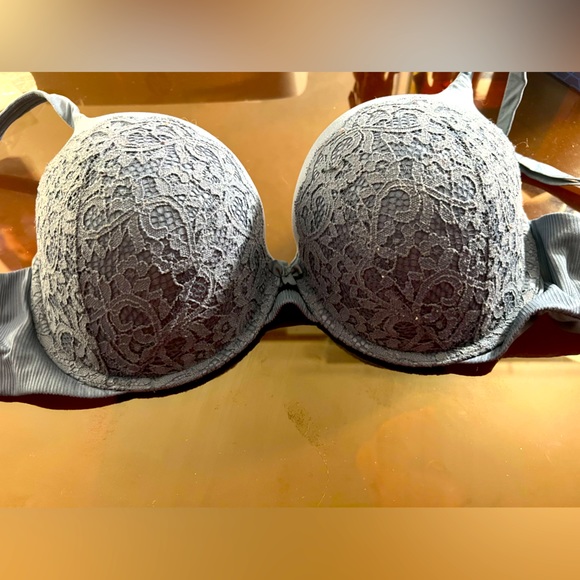 Victoria’s Secret Navy Push-up Bra 36DD - Picture 1 of 6